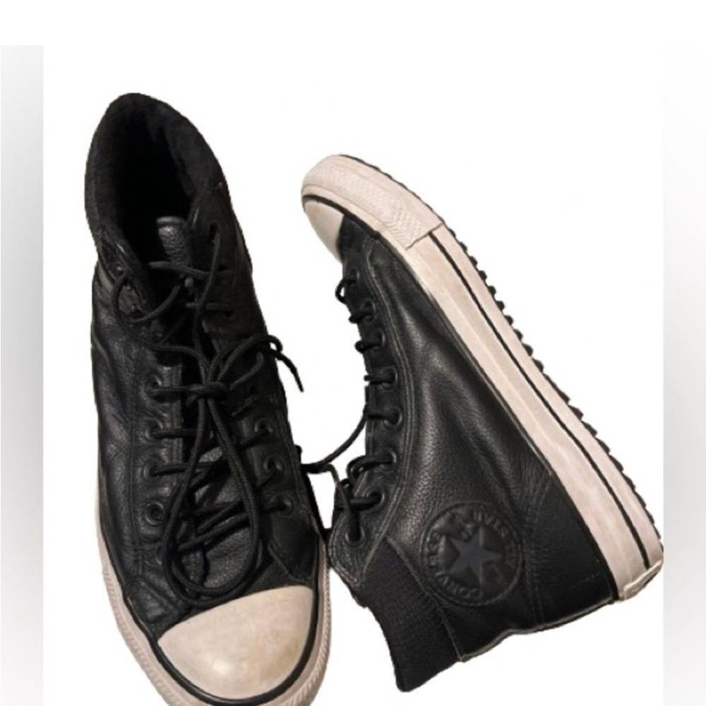 Converse leather high sneakers size men's 8//women's 10